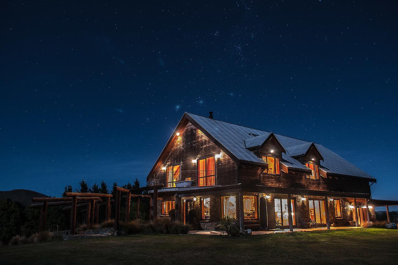 Cheviot Tree House Lodge Bed & Breakfast מראה חיצוני תמונה