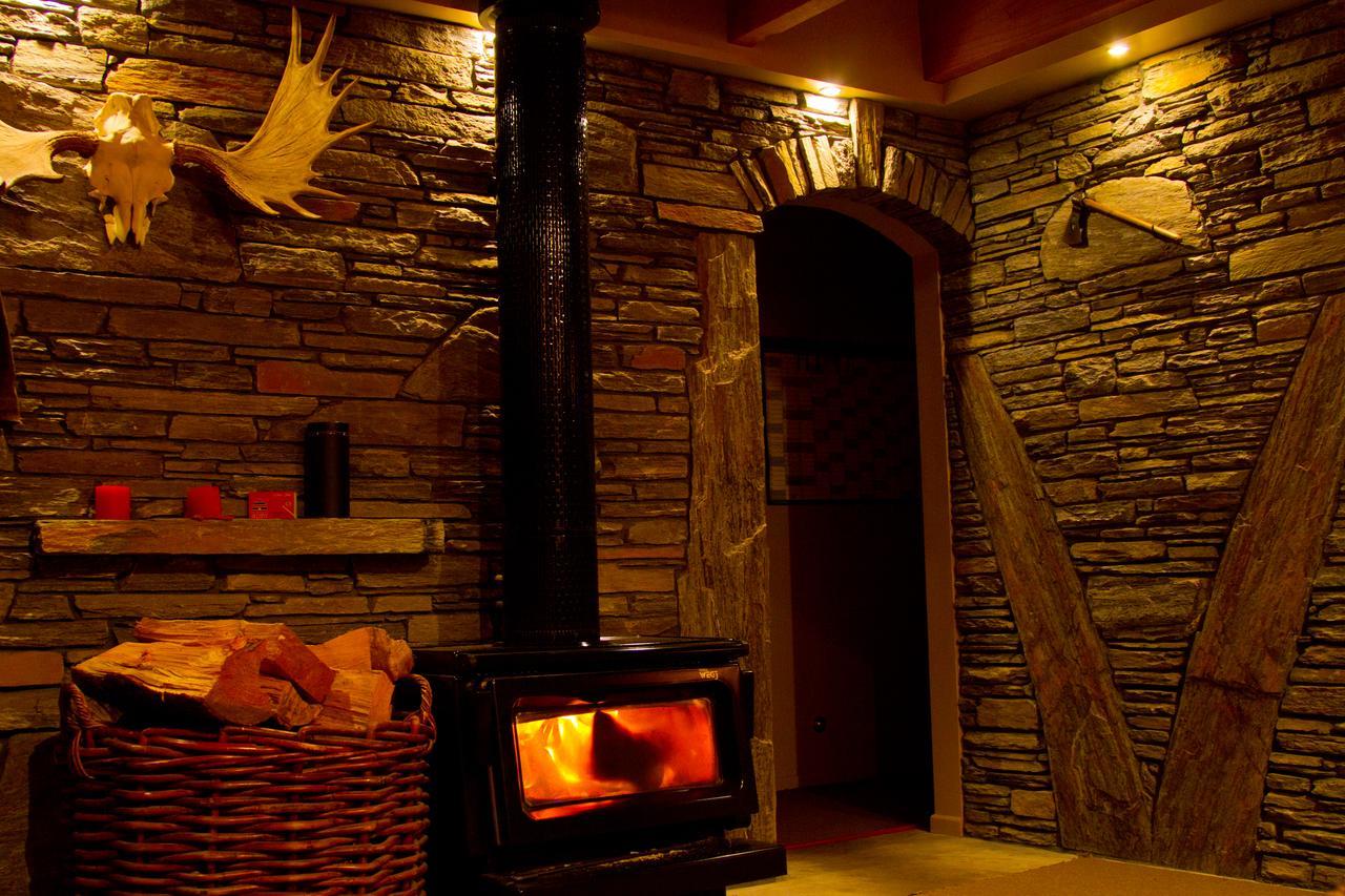 Cheviot Tree House Lodge Bed & Breakfast מראה חיצוני תמונה