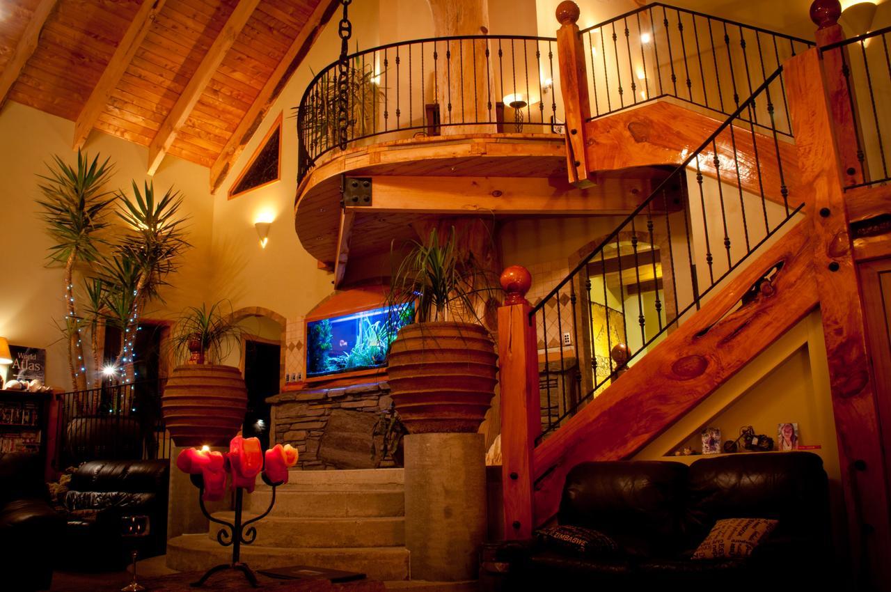 Cheviot Tree House Lodge Bed & Breakfast מראה חיצוני תמונה